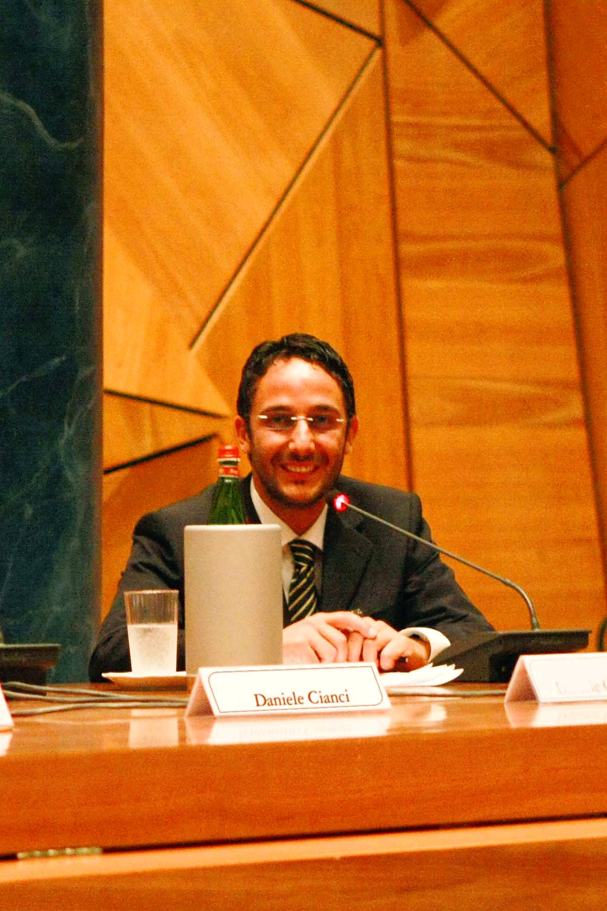 Daniele cianci tavolo relatori montecitorio