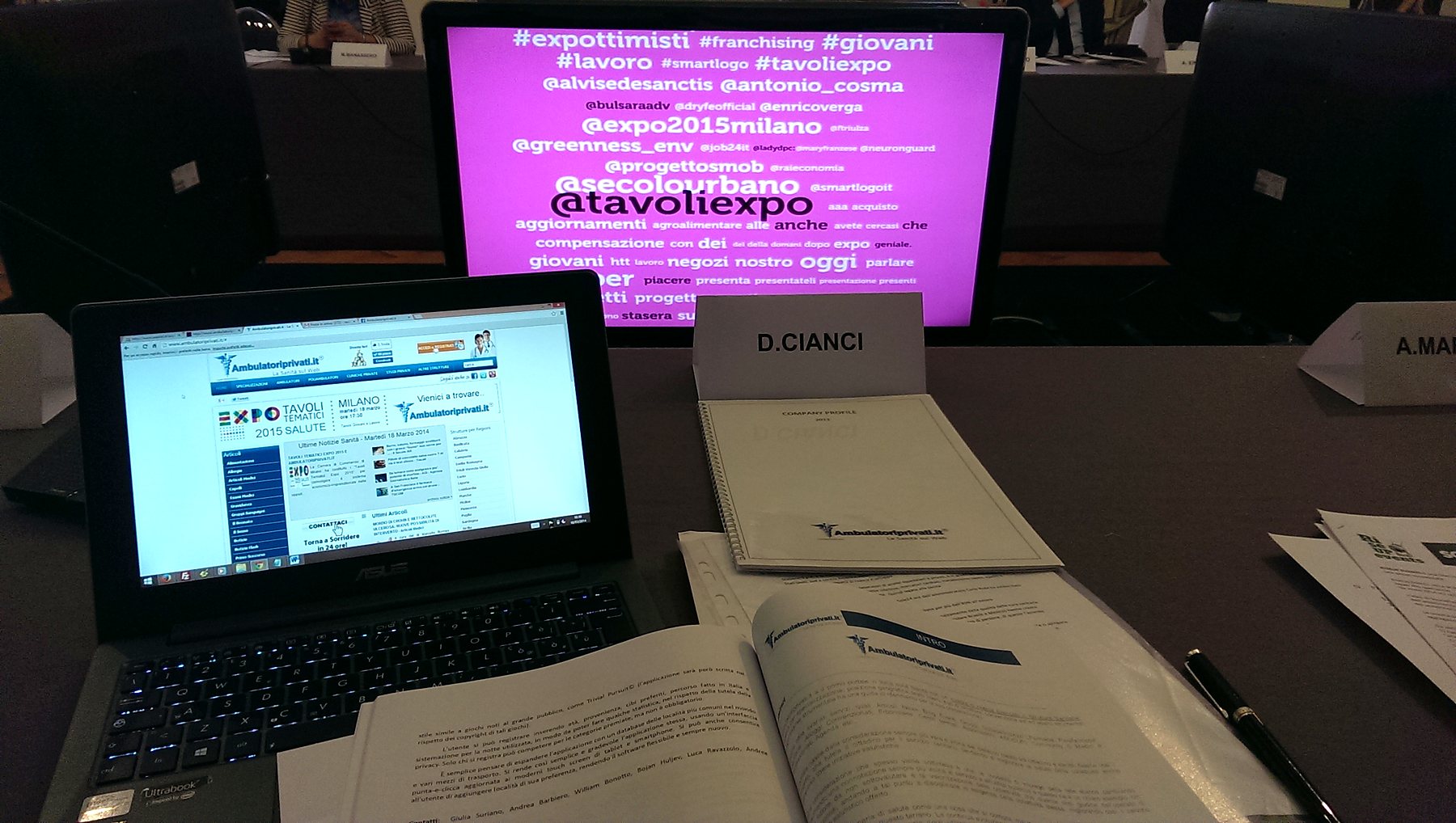 postazione relatore evento digitale wainet web agency teramo abruzzo