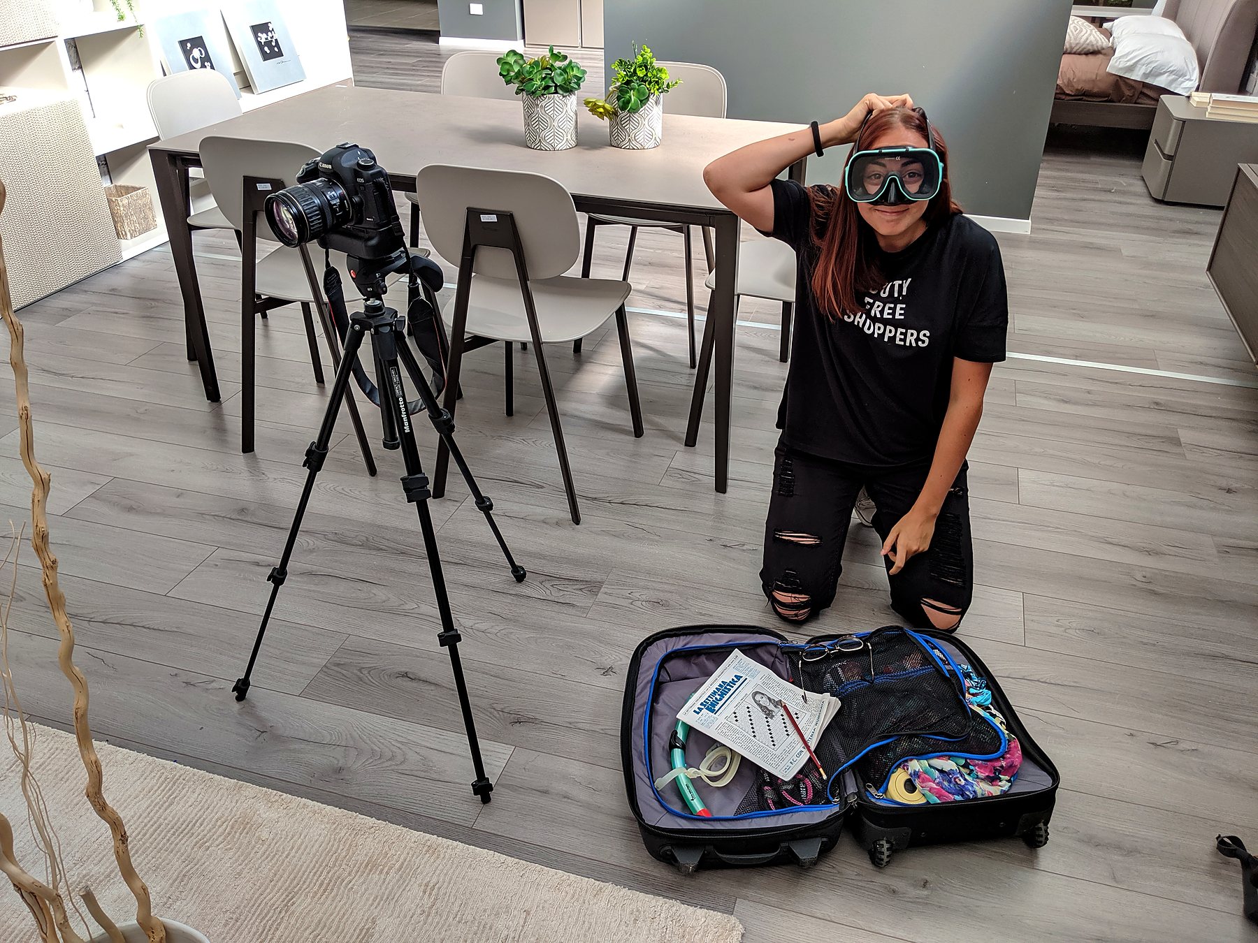 fotografa wainet con attrezzatura sul set wainet web agency teramo abruzzo
