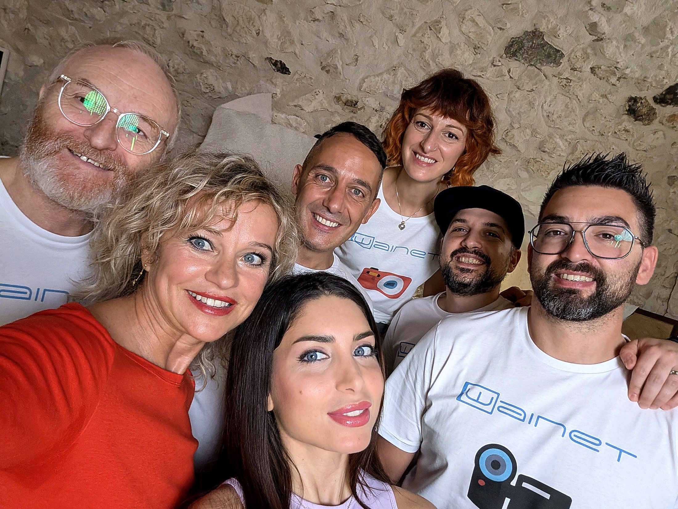 Staff wainet suite del borgo foto gruppo