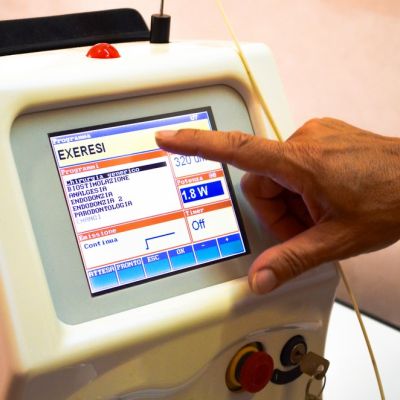 Pannello Lcd Laser Studio Dentistico Sacripante Teramo Cermignano