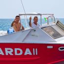 Capitano durante escursione Grotte Marine Vieste Motobarche Leonarda
