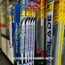 Grafica Gran Sasso Gomme con scaffale di accessori e ricambi auto