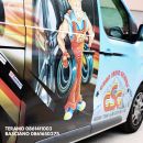 Fiancata illustrata del furgone aziendale Gran Sasso Gomme