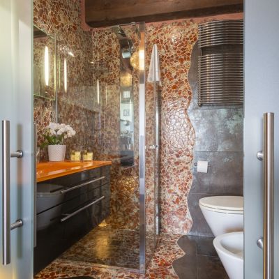 Bagno della camera del Bed and Breakfast Abruzzo Tower a Montorio al Vomano in Abruzzo
