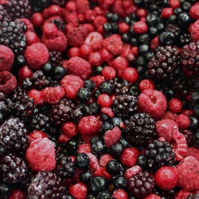 Mix surgelato di lamponi, more, ribes e altri frutti di bosco