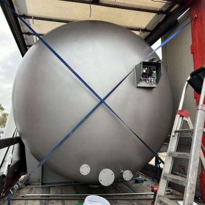 Serbatoi per carburante ItalTanx durante lavorazione aziendale