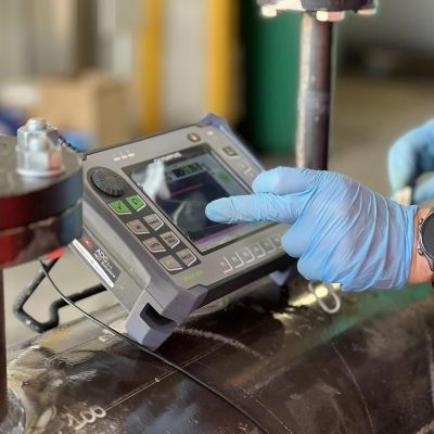 Serbatoi per carburante ItalTanx durante lavorazione aziendale