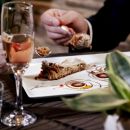 Coppia con dessert sbriciolata al Ristorante La Tacchinella di Canzano