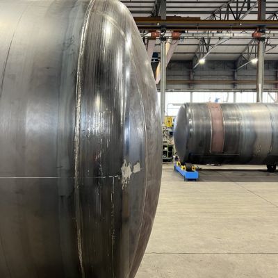Serbatoi per carburante ItalTanx durante lavorazione aziendale