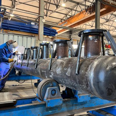 Serbatoi per carburante ItalTanx durante lavorazione aziendale