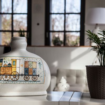 Vaso Porta Fiori Della Collezione Terzo Cielo Maiolica Ceramica Di Castelli Teramo Abruzzo