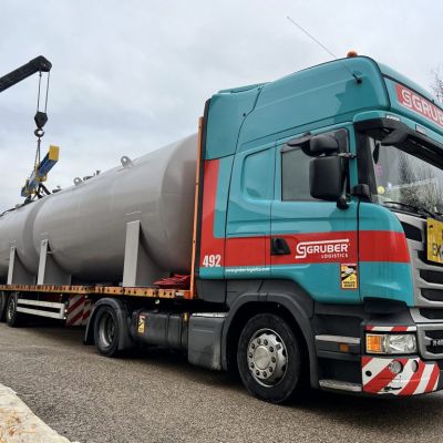 Serbatoi per carburante ItalTanx durante lavorazione aziendale