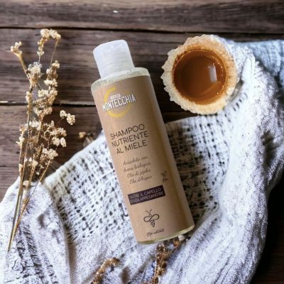 Shampoo nutriente al miele Bottega Montecchia su Instagram a Teramo in Abruzzo