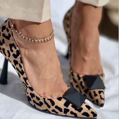 Donna Con Scarpe Alexander Smith Florian Calzature Su Instagram Teramo Abruzzo