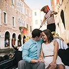 Coppia in gondola a Venezia